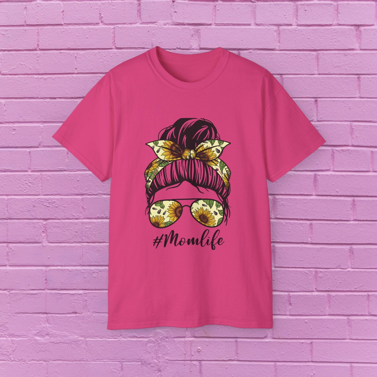 Messy Bun Coffee Run #Momlife T-Shirt - 9 Colors